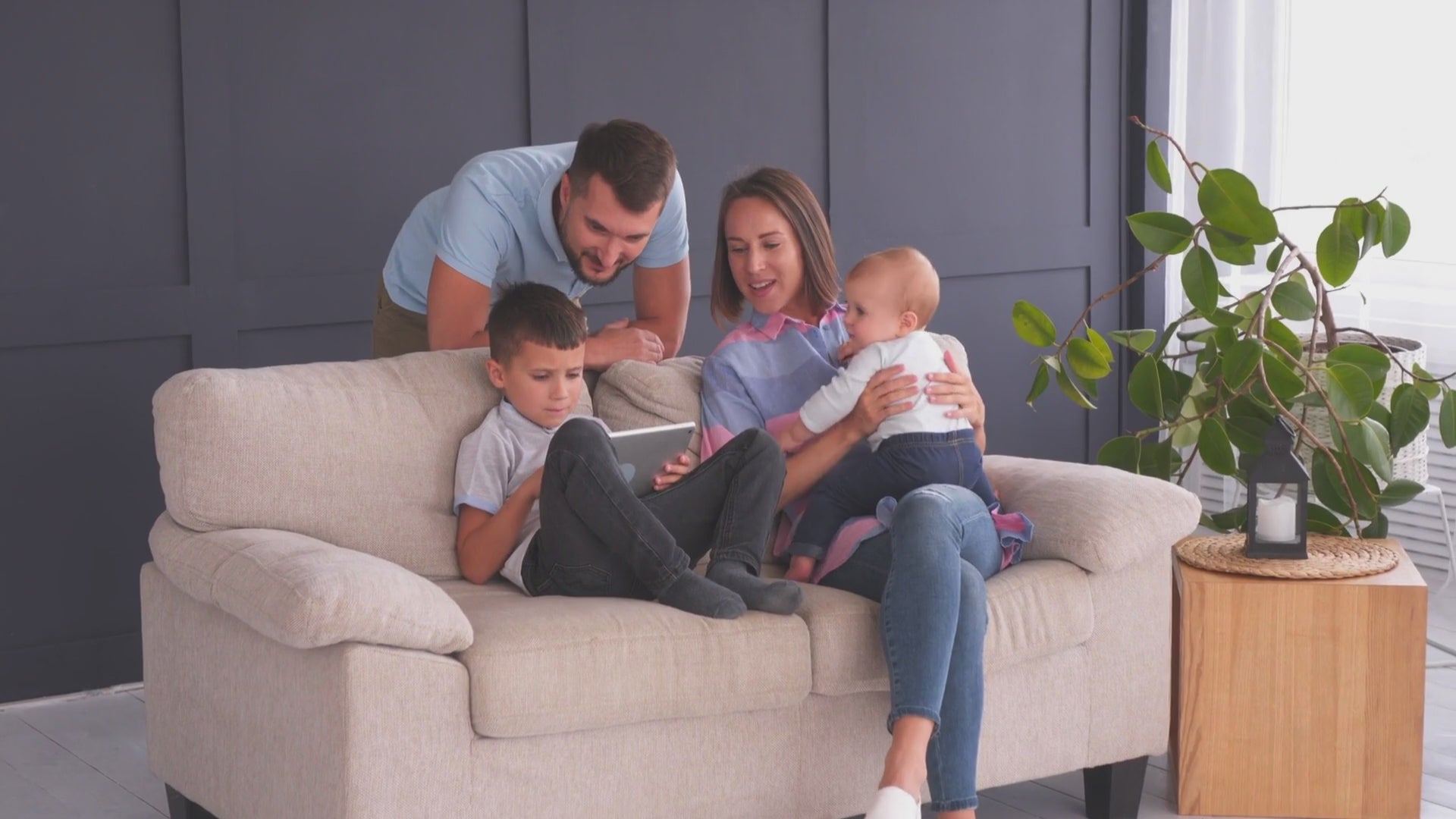 Încărcați videoclipul: